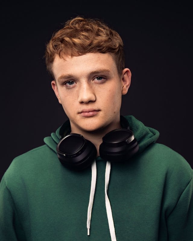 Keegan Gulledge as Cody, the son